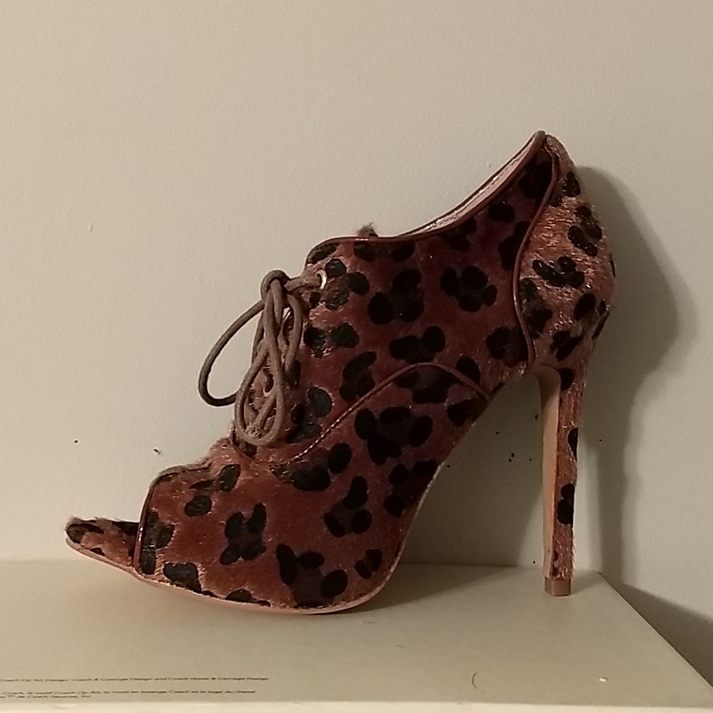 Women's Shoes